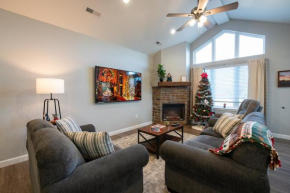 NEW BUILD - Luxury 3BR Condo - Stairs Required - Resort Amenities - FREE TICKETS INCLUDED - FHG-308